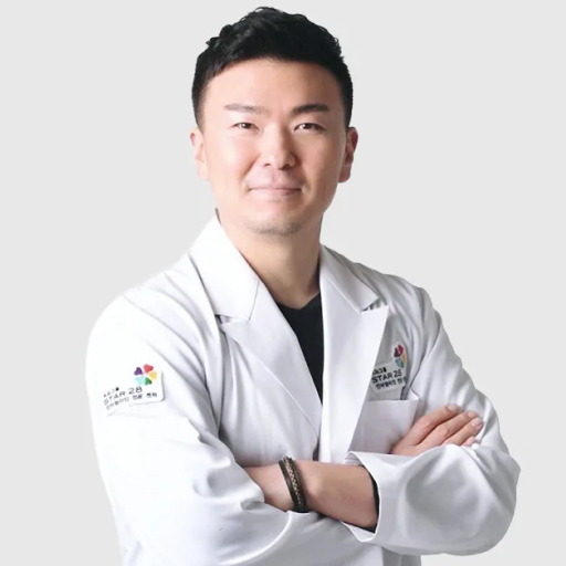 Dr. Michael Han